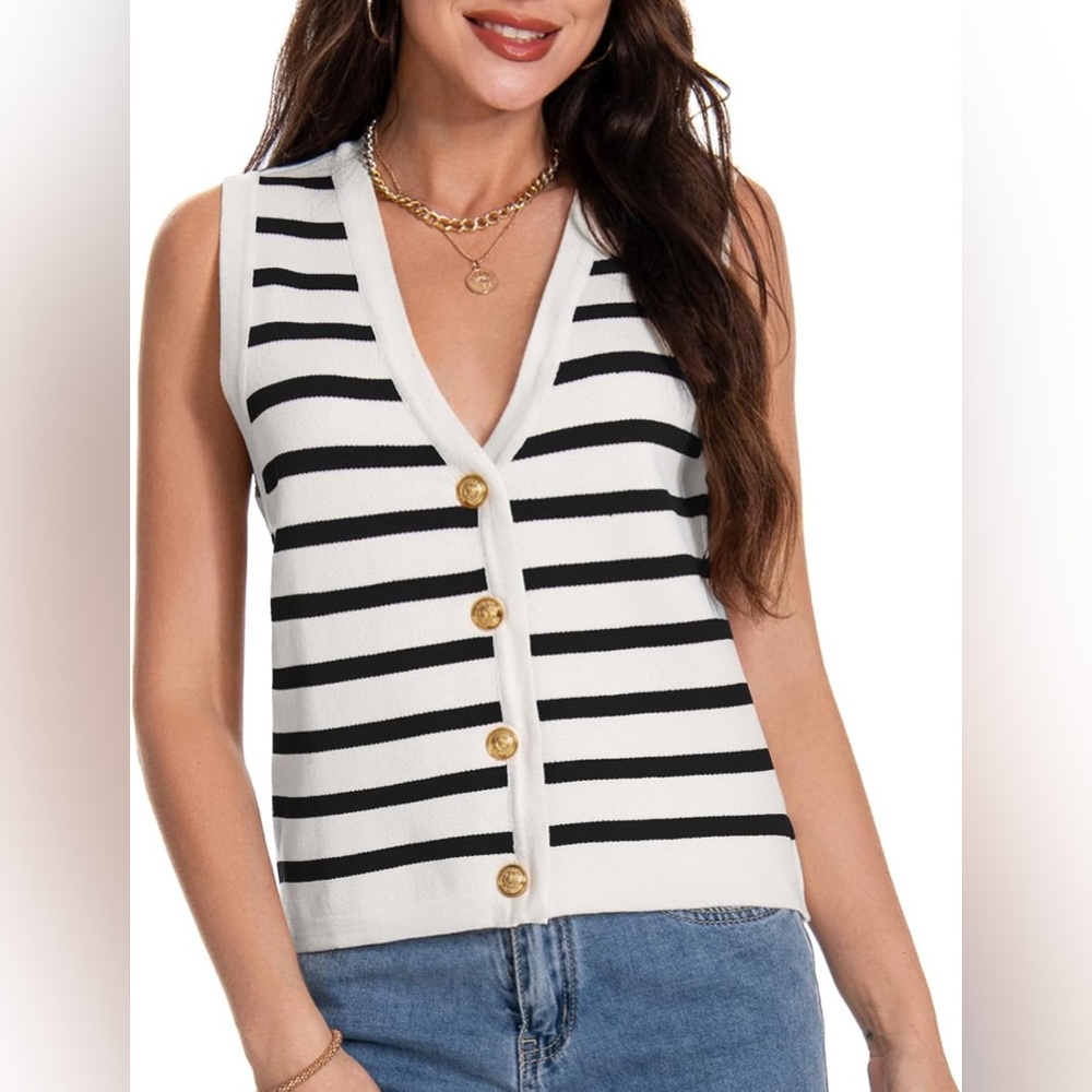 Fashion Women’s Button Up Sweater Vest size S